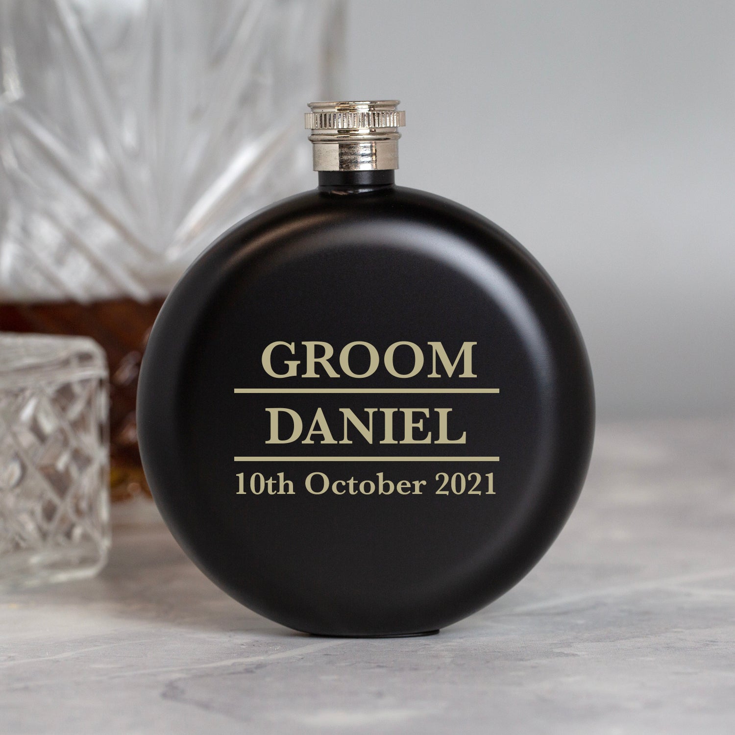 Personalised 5oz Round Black Groom Wedding Hip Flask - Hip Flasks