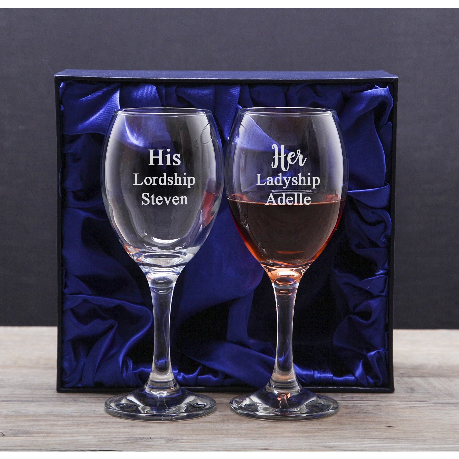 Personalised His & Her Wine Glasses & Gift Box Set - Wine Glasses
