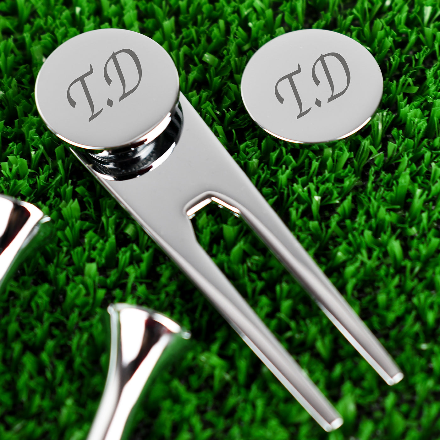 Personalised Golf Gift Set | Initials Ball Marker Divot Tool & Tees - Accessories