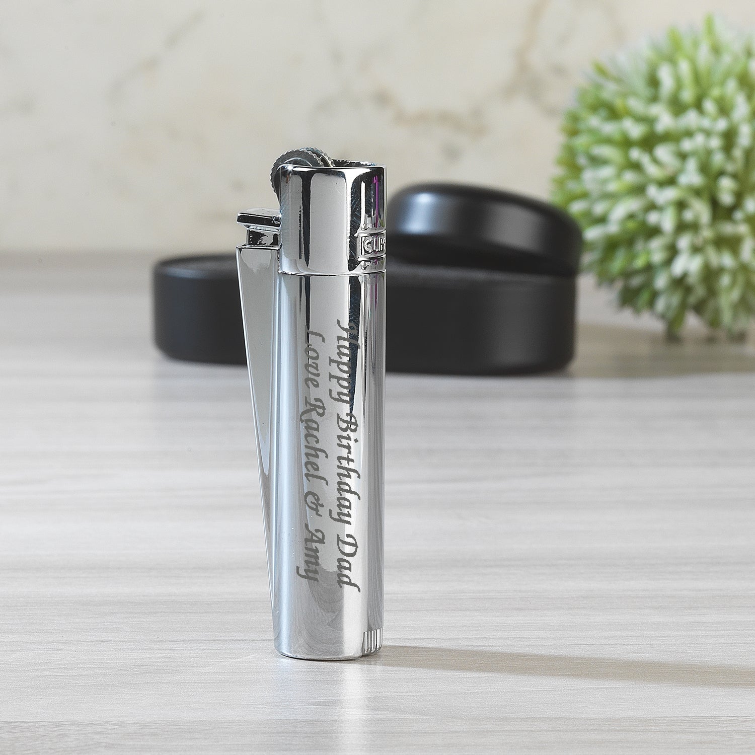 Personalised Lighters: What to Know Before You Buy One as a Gift