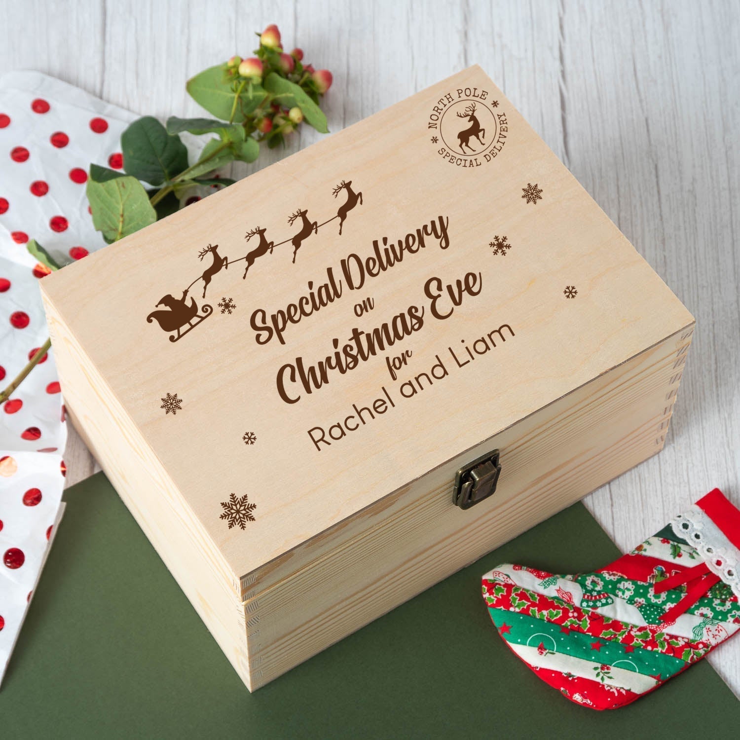40 Best Secret Santa Gifts Under £10/£20 (Personalised) | Spoken Gifts