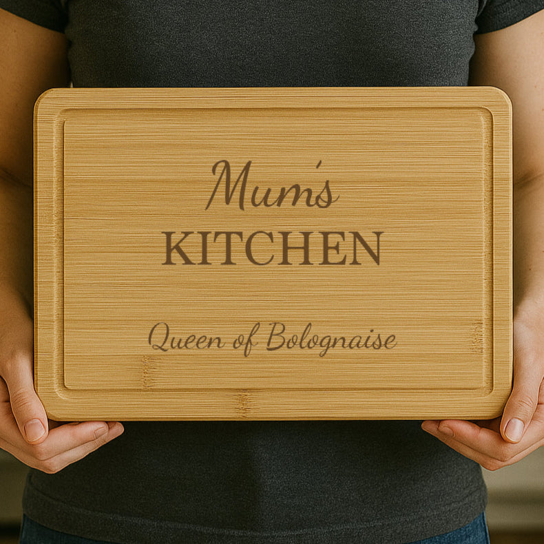 https://www.spokengifts.co.uk/cdn/shop/files/PersonalisedMum_sKitchenChoppingBoard-1.jpg?v=1745238725